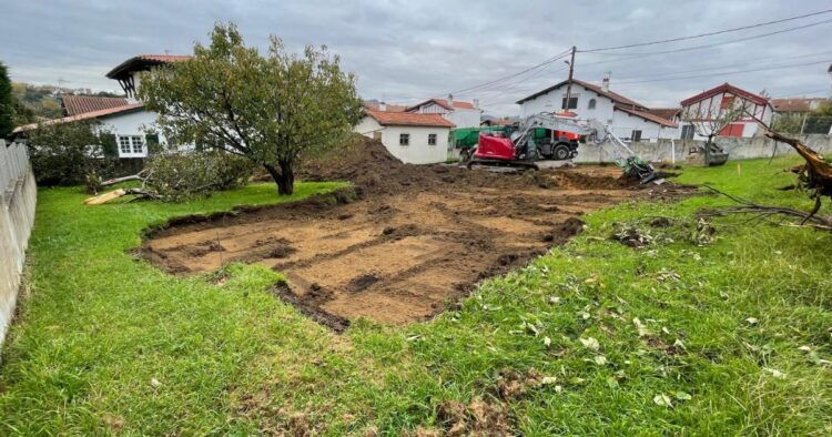 Photographie de la vue extérieur du chantier de la villa Molinie